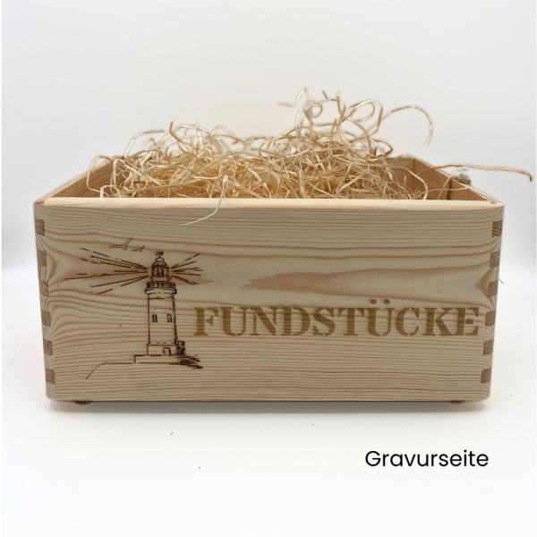 Holzkiste Fundstücke
